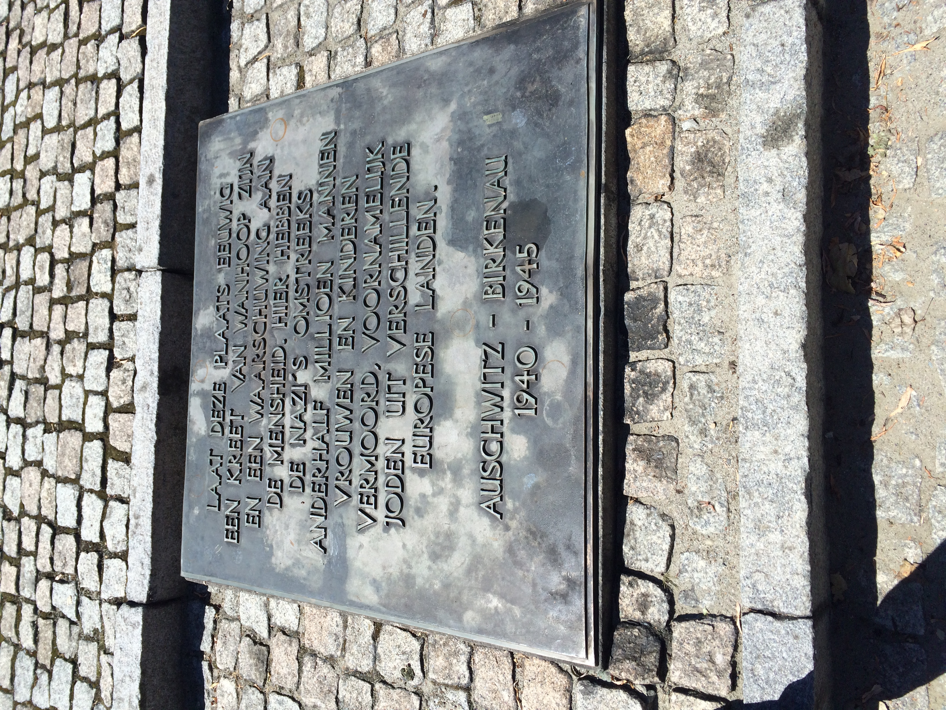 Road Trip Auschwitz - Image 35