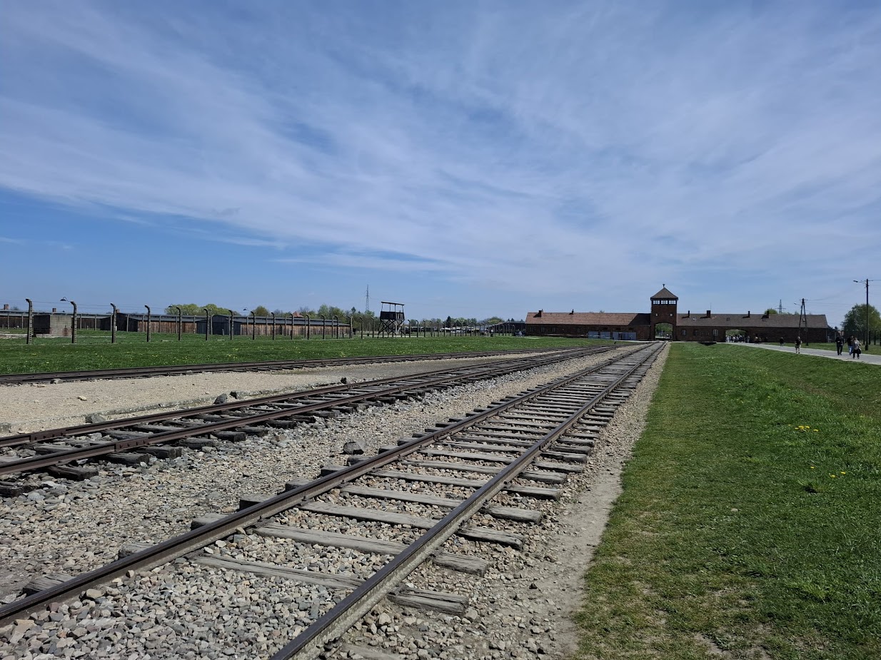 Road Trip Auschwitz 2026 - Image 4